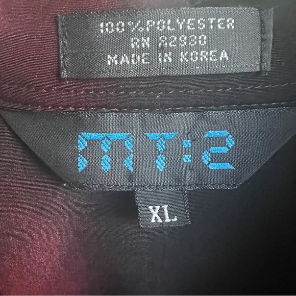 MT:2 Anime Gundam Button Down Shirt - Picture 3 of 3